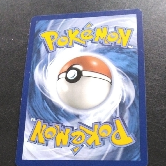 Reshiram - Picture 2 of 2